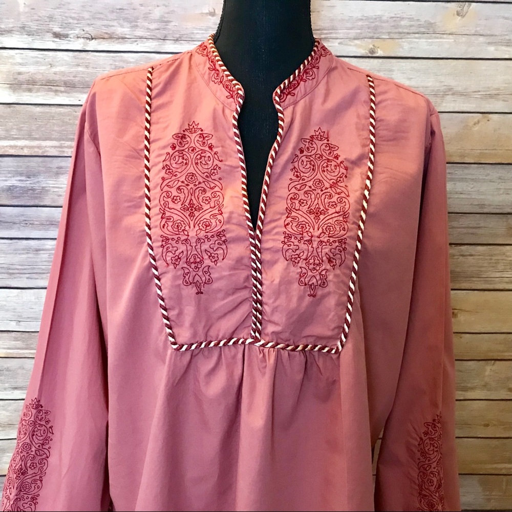SOLD Embroidered Tunic 2X - Picture 2 of 7